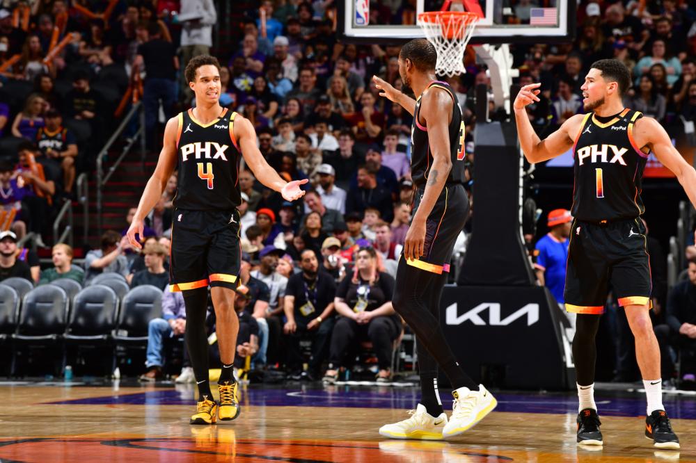 决定比赛结 决定比赛结