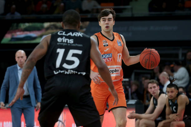 身成长的一 身成长的一